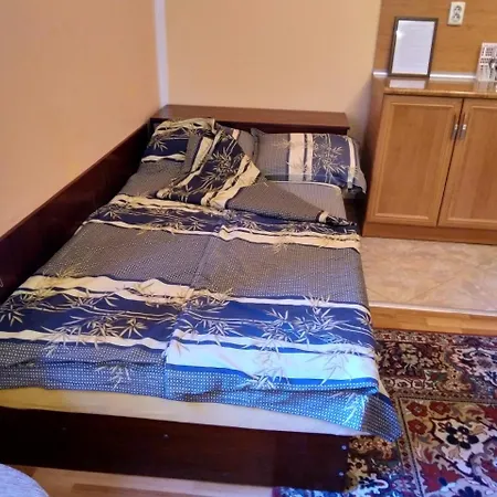 Vanessa Koprivki Area * Zar-Kalojan