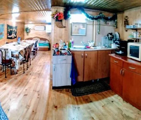 Vanessa Koprivki Area *