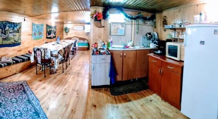 Vanessa Koprivki Area *